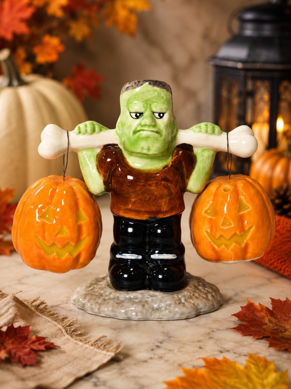 1992 Enesco Frankenstein Pumpkin Salt & Pepper Shakers Halloween Debra Cosentino